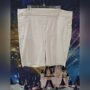 Kim Rogers White Pull-On Bermuda Shorts